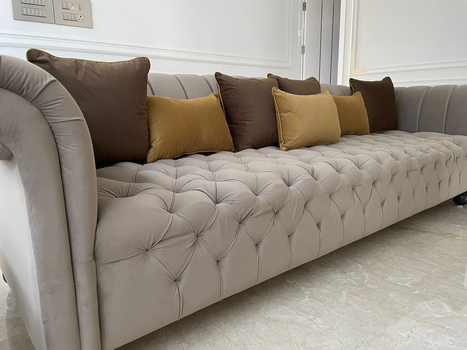 Tufted Chesterfield Sofa